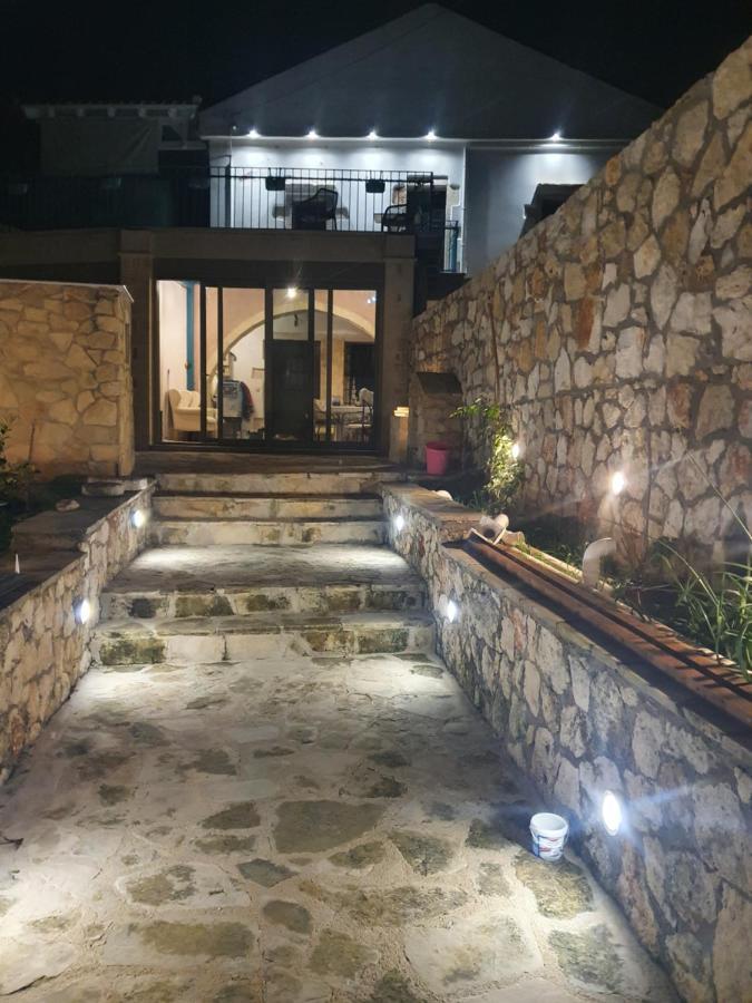 Old Zorbas Place Kokkino Chorio Εξωτερικό φωτογραφία