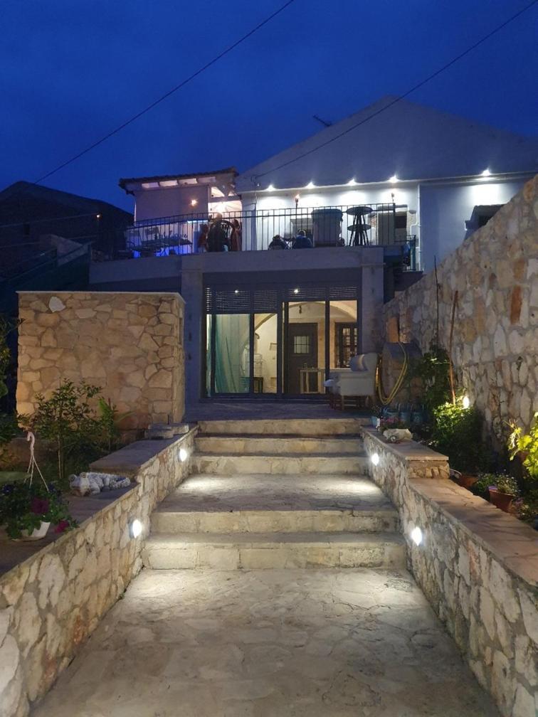 Old Zorbas Place Kokkino Chorio Εξωτερικό φωτογραφία